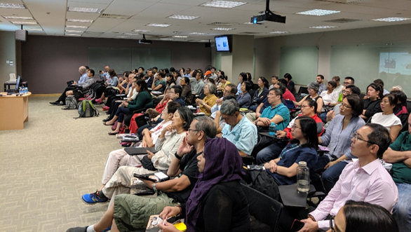 Full house in the Central Library Theatrette as our participants were engrossed in the presentations.